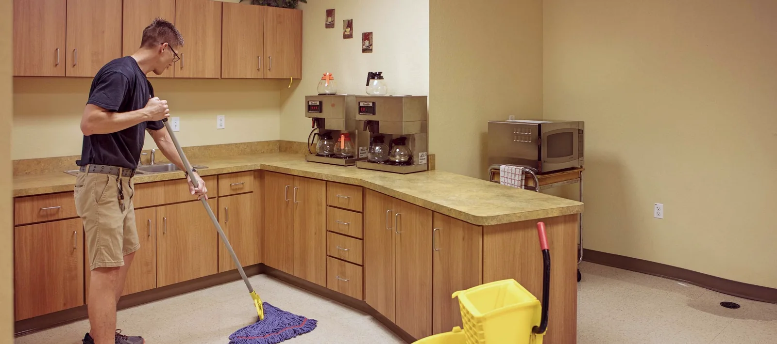 Commercial floor care in Springfield, MO